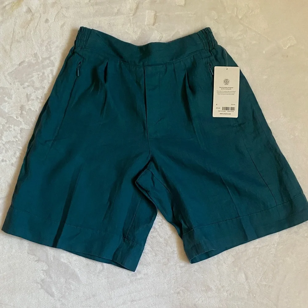 Athleta Teal Women's Flat Front Shorts